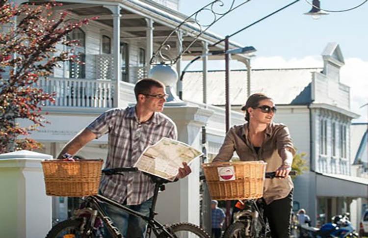 Martinborough biking and wine touring