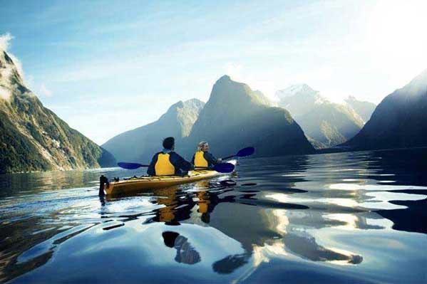 Kayaking in Fiordland