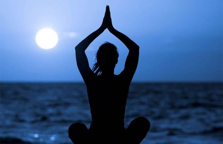 Full Moon Yoga