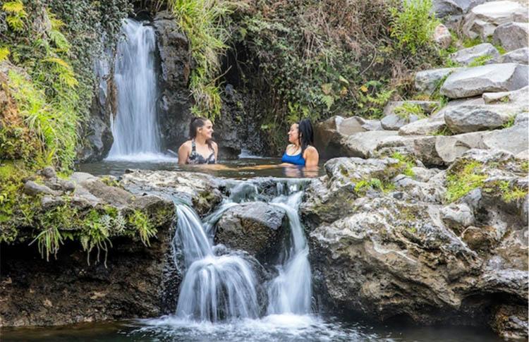 Rotoura hot pools