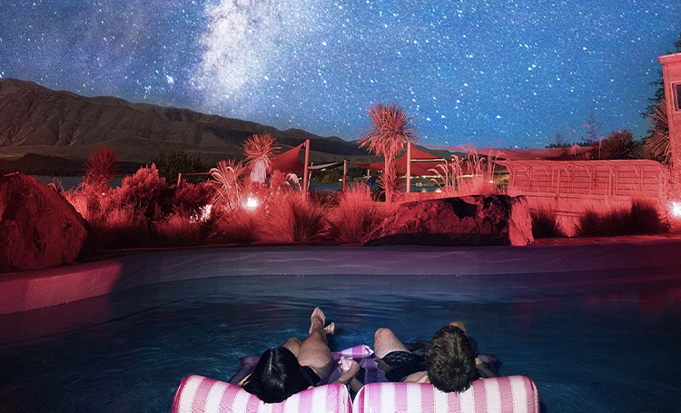 Unique Star Gazing from the Tekapo Hot Springs