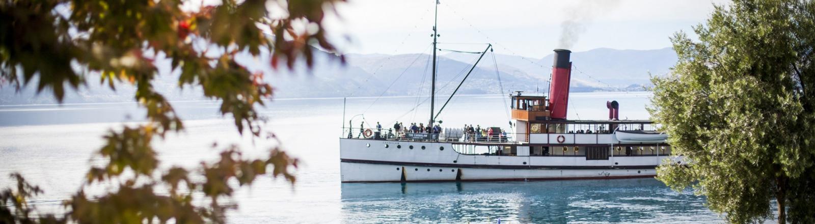 Southern Wanderer Escorted Tour