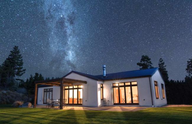 Mount Cook Lakeside Retreat