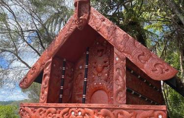 Rotorua Maori carving